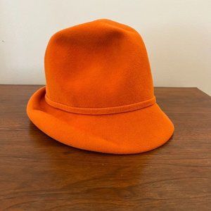 Vintage Carson Pirie Scott‎ & Co. felted wool hat-orange